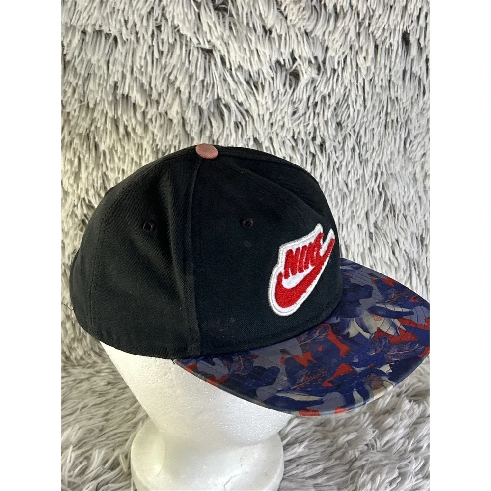 Nike Pro Snapback‎ Hat Baseball Cap Black Streetwear Floral Tropical Resort OSFM